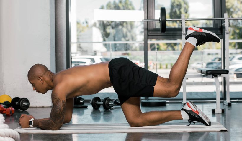 肌肉男人物模特健身美国人运动肌肉非洲高清图片JPG下载- 魔力设